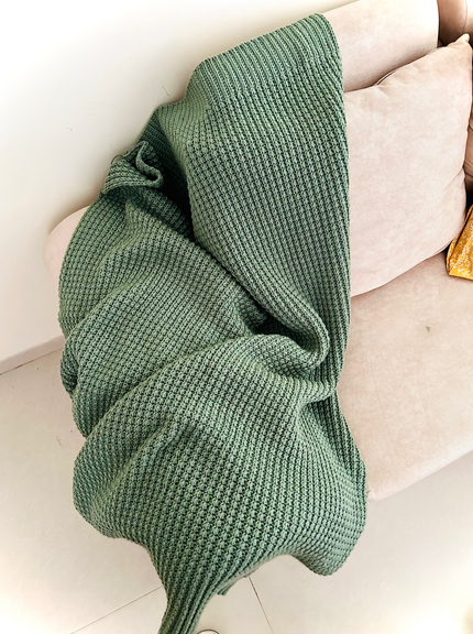 Solid Colour Throw image 1