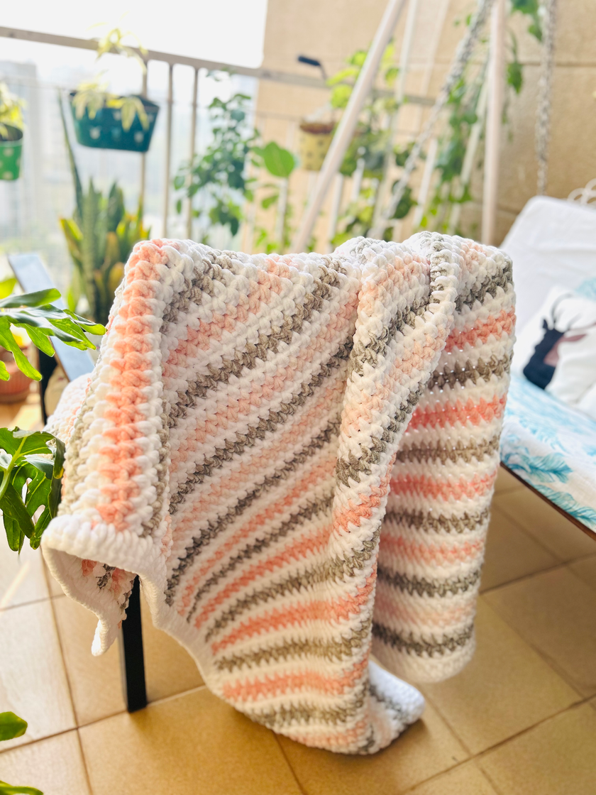 Striped Throw image 0